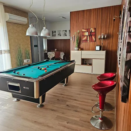 Apartment Mate Pula